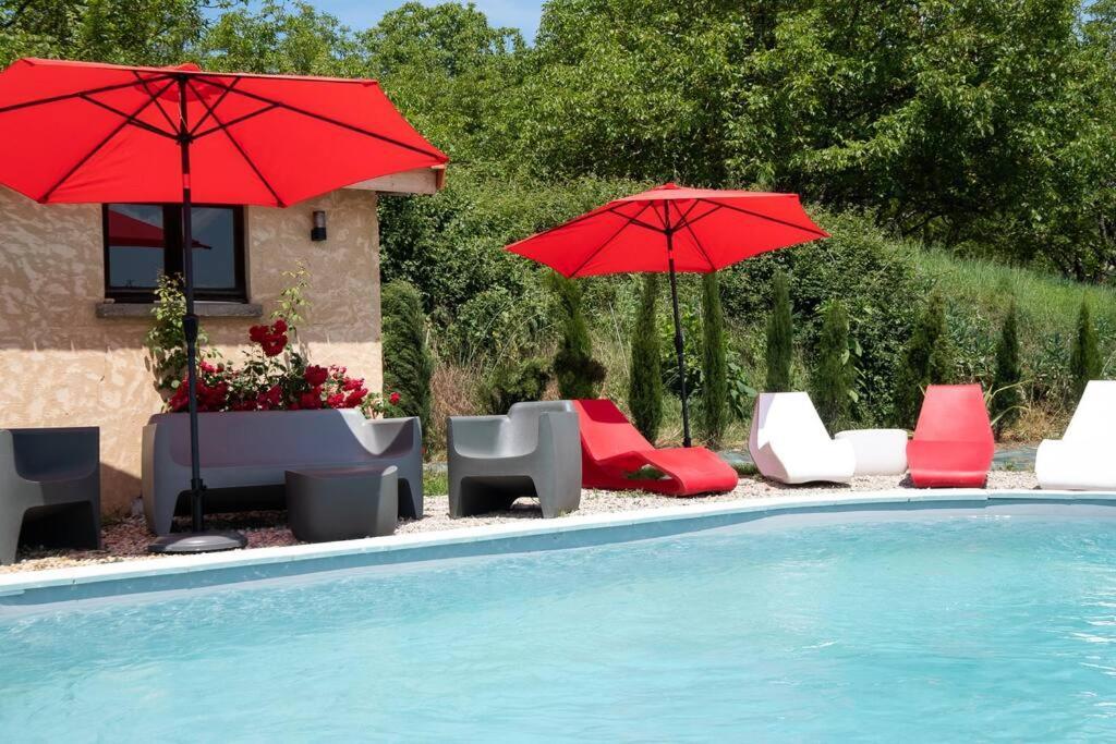 Вилла Combe Jolie Clim, Piscine & Jacuzzi Сен-Венсан-де-Коссе Экстерьер фото