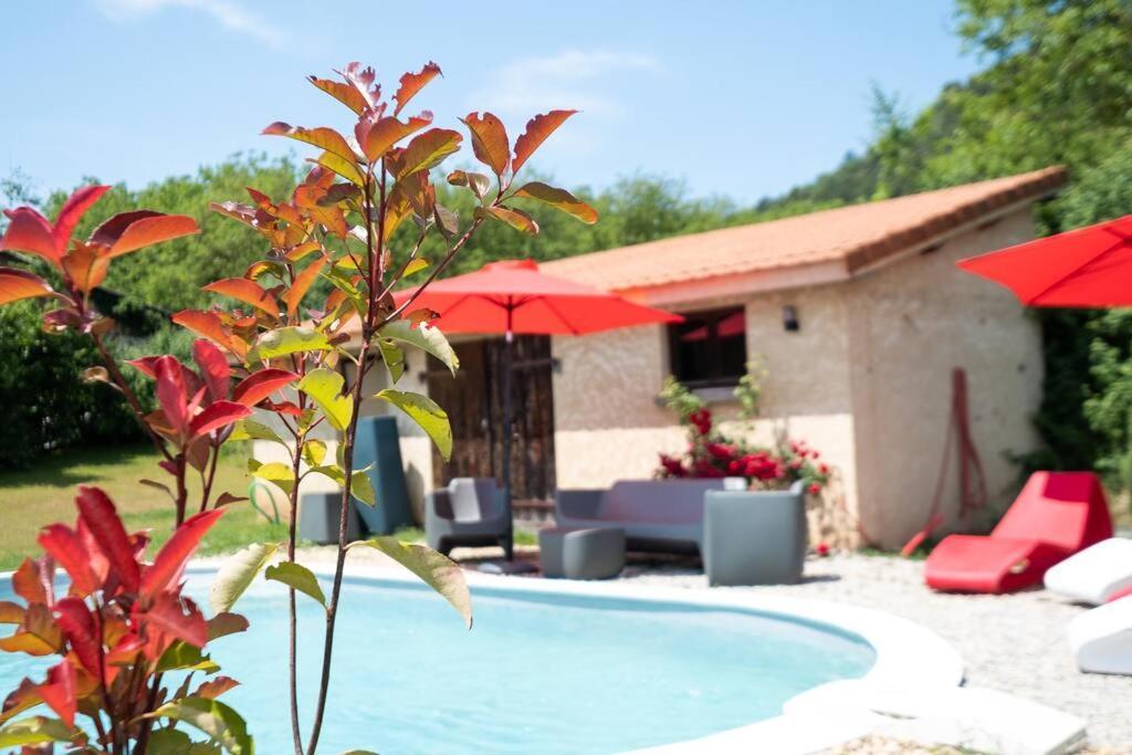Вилла Combe Jolie Clim, Piscine & Jacuzzi Сен-Венсан-де-Коссе Экстерьер фото